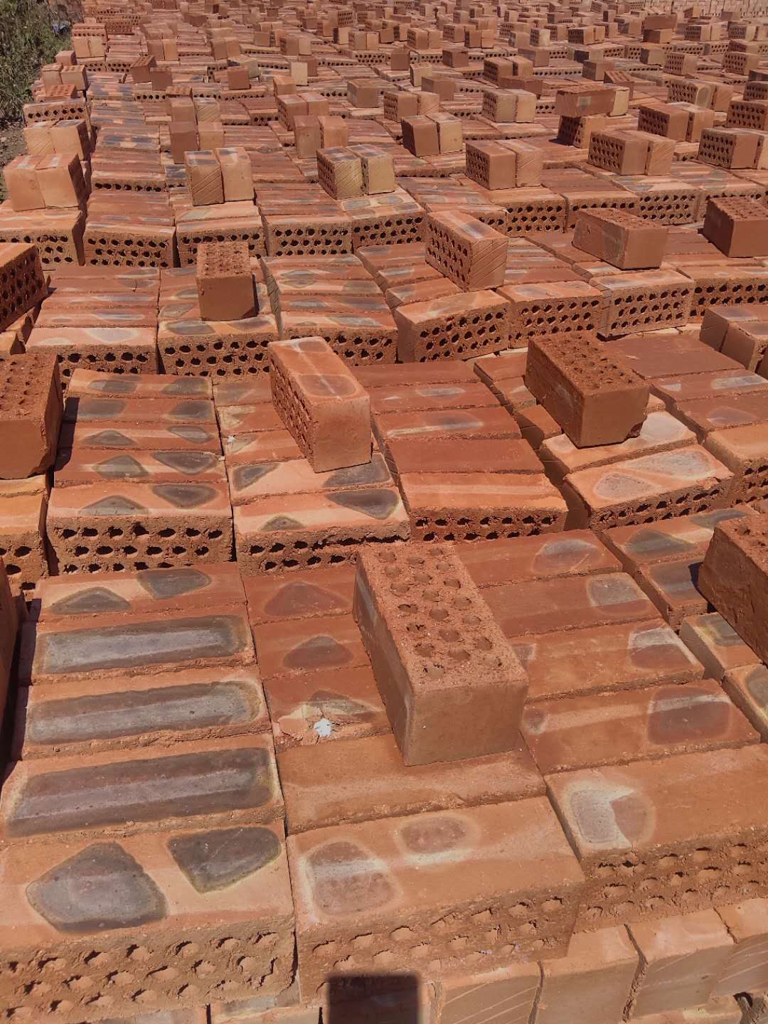 燒結實心磚的優缺點